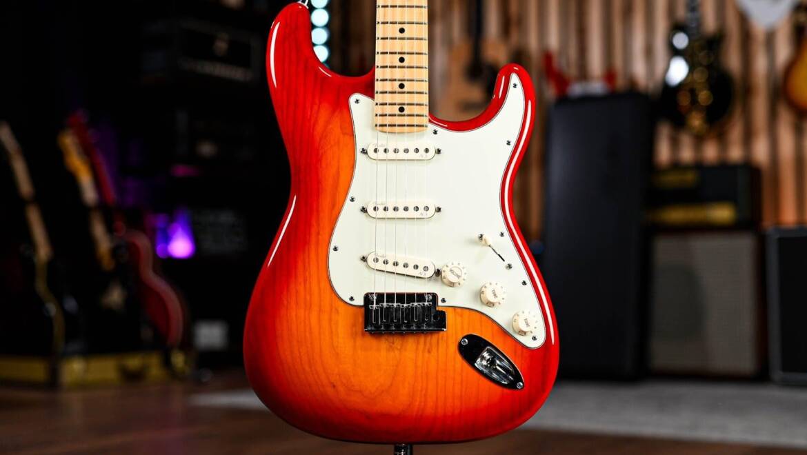 So sánh Guitar Classic – Acoustic – Electric cho người mới bắt đầu (Góc nhìn trải nghiệm)